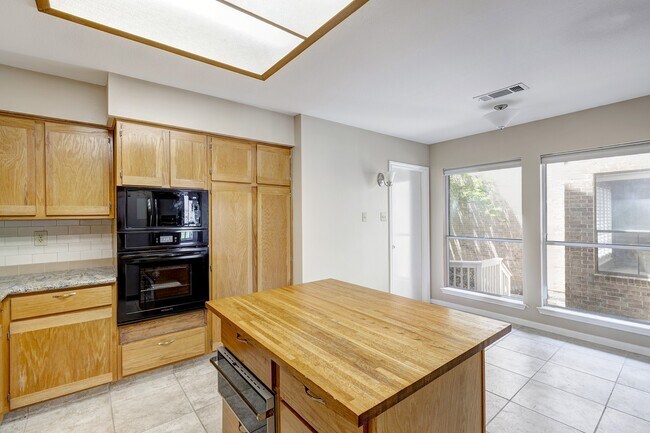 Photo - 2601 S Broadway St Unit 29