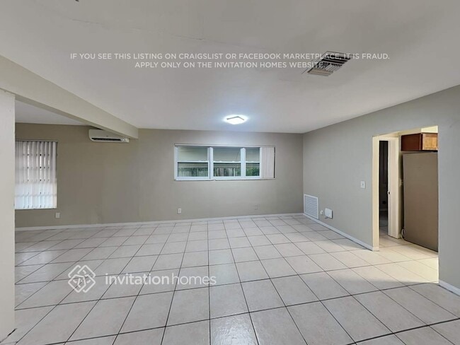 Photo - 3714 Taft St