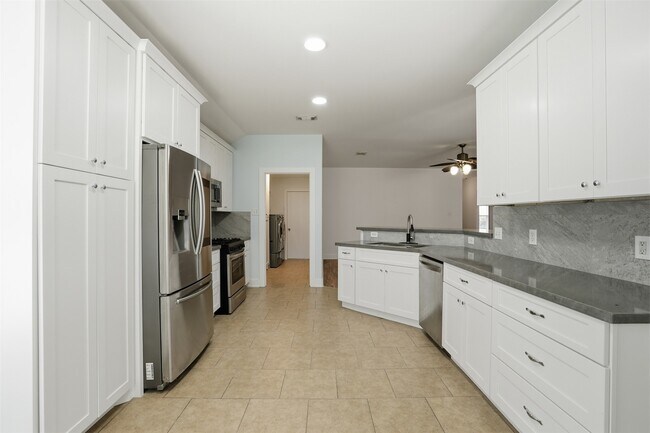 Photo - 1631 Hade Meadow Ln