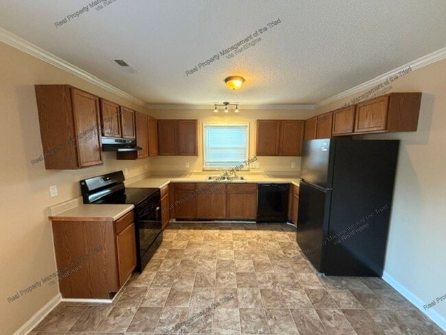 Photo - 404 Mt Olive Dr