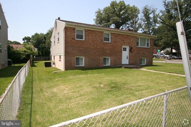 Building Photo - 4601 Quimby Ave Rental