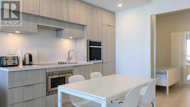 Photo - 39 Roehampton Ave Unité 3210