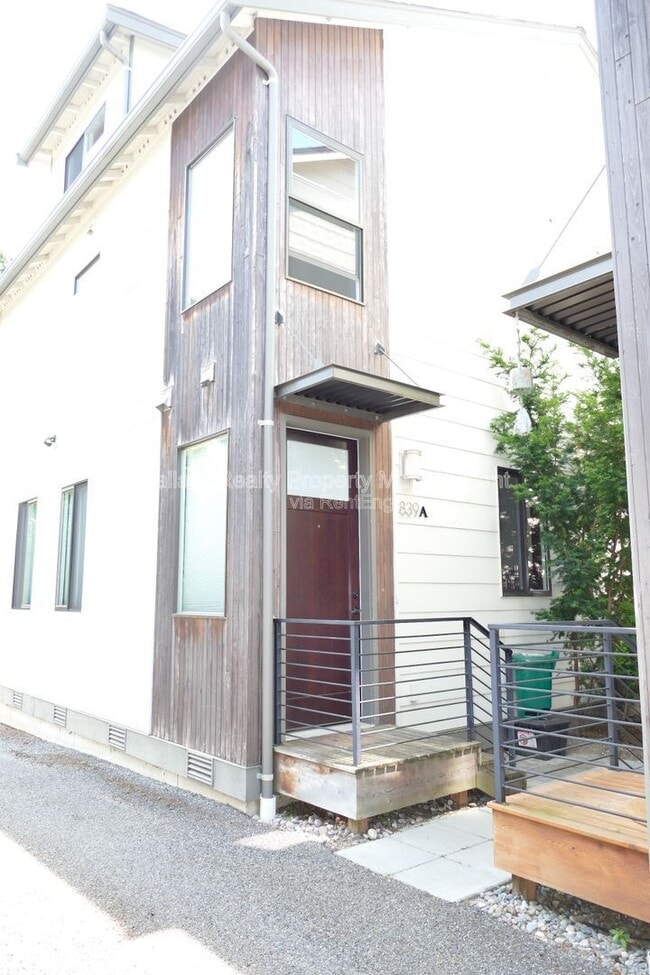 Building Photo - 839 NW 63rd St