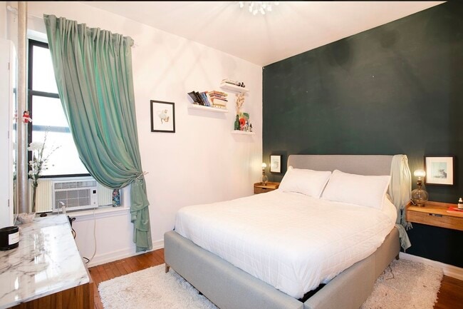 Building Photo - 50 W 112th St Unit 6b