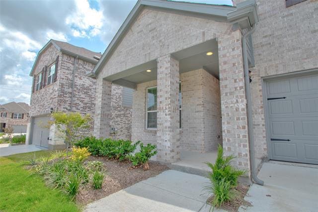 Photo - 1535 Echo Blf Dr