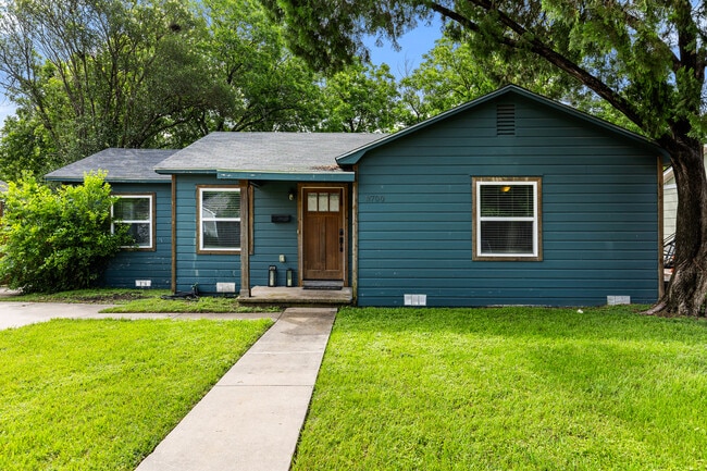 3700 Charlton Ave