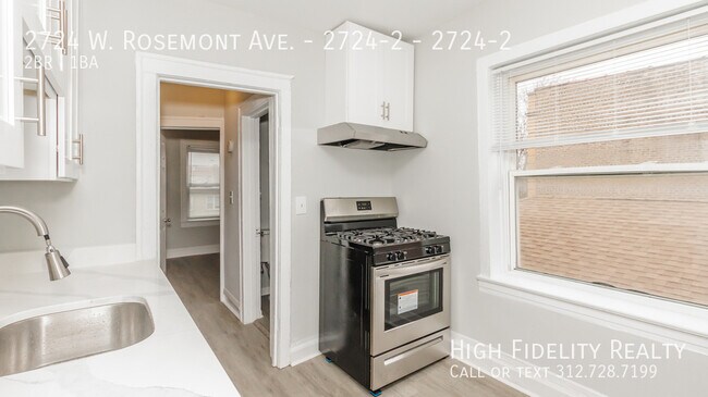Photo - 2724 W Rosemont Ave Unit 2724-2