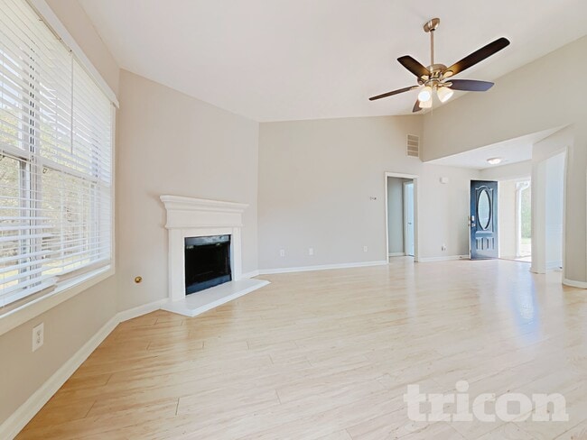 Photo - 2570 Harbins Mill Dr