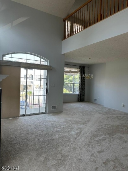 Photo - 82 Hancock Dr