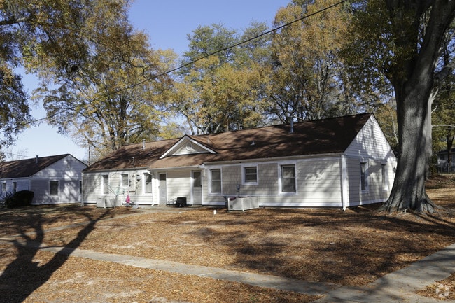 Photo - Camp Croft Court