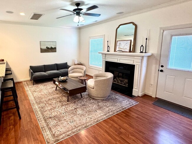 Photo - Beautiful Home near Town Center