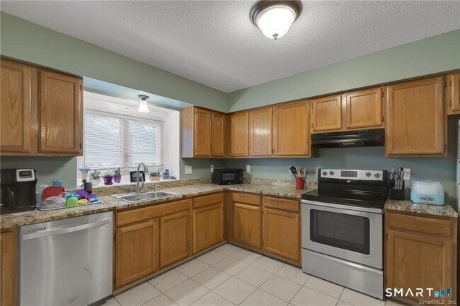 Photo - 410 Sandstone Dr Unit 410