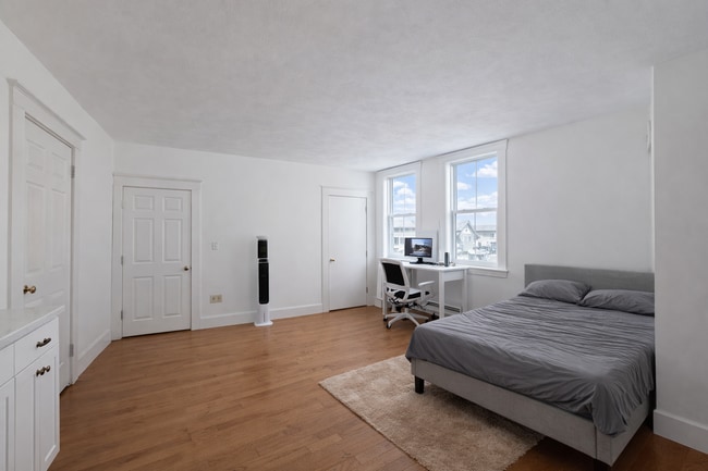 Photo - 210 Chestnut Hill Ave Unidad 6