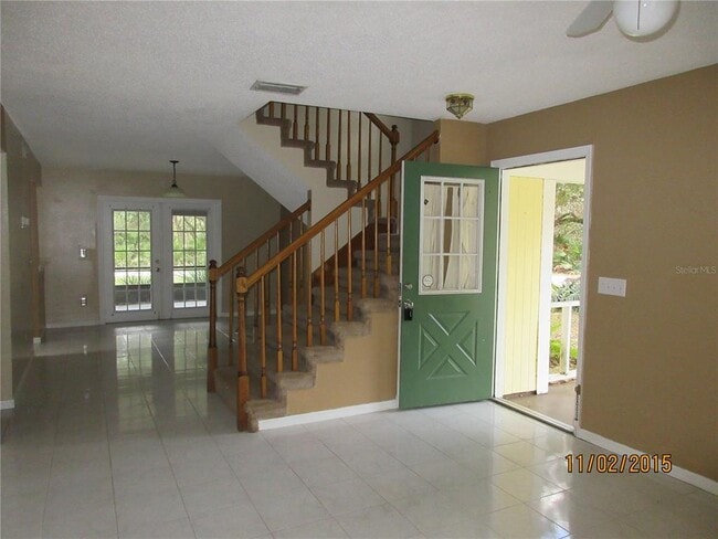 Photo - 1038 McCully Ct