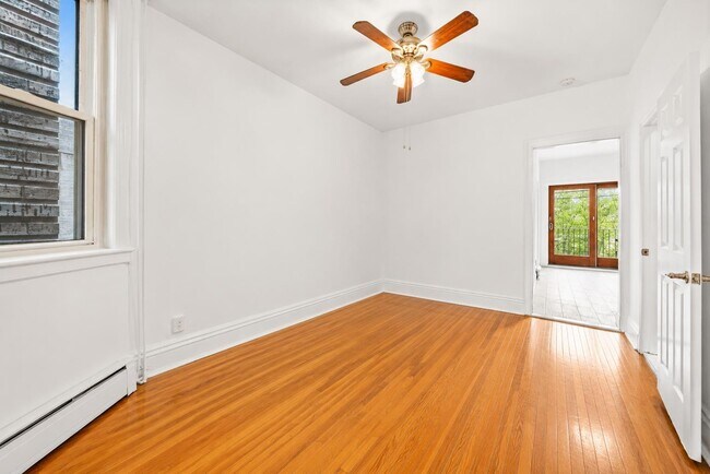 Photo - 242 Palisade Ave Unit 2