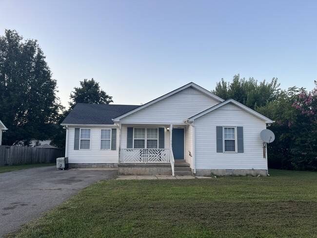 Photo - 2047 Horncastle Dr