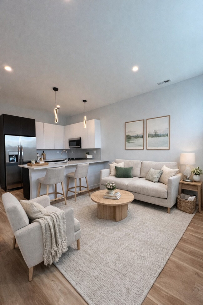 Photo - 6513 S Langley Ave Unit 1