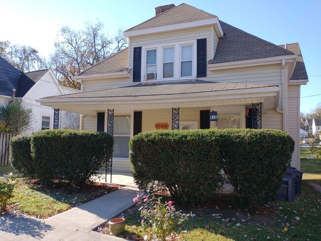 Photo - 437 Breck Ave Unit C