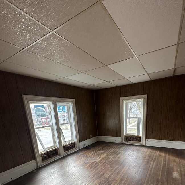 Photo - 806 S Superior St Unit 3-2023