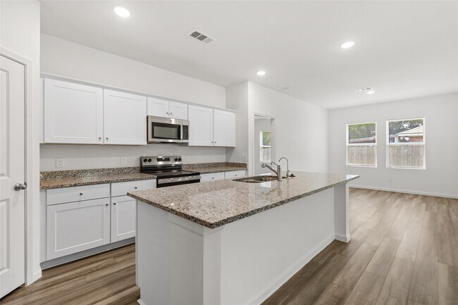 Photo - 3602 Admiralty Dr