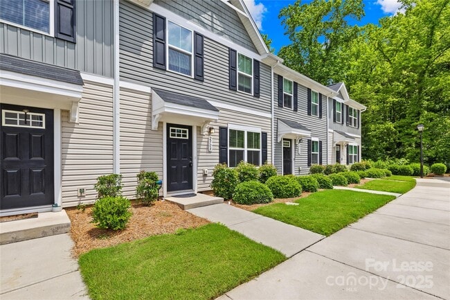 Photo - 2508 McCurdy Trail Townhome