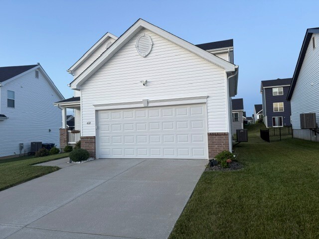 Building Photo - 422 Sweetgrass Dr