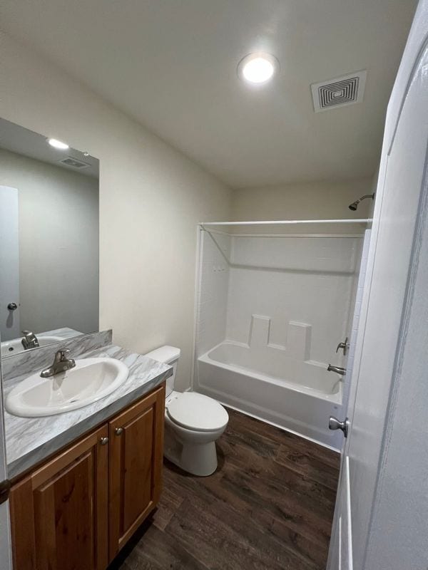 Photo - 2105 13th St