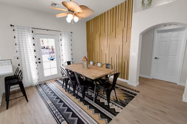 Photo - 3480 Regal Ln