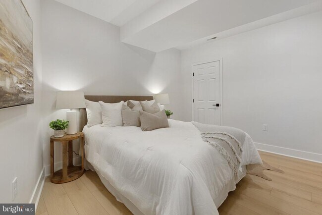 Photo - 1601 Portugal St