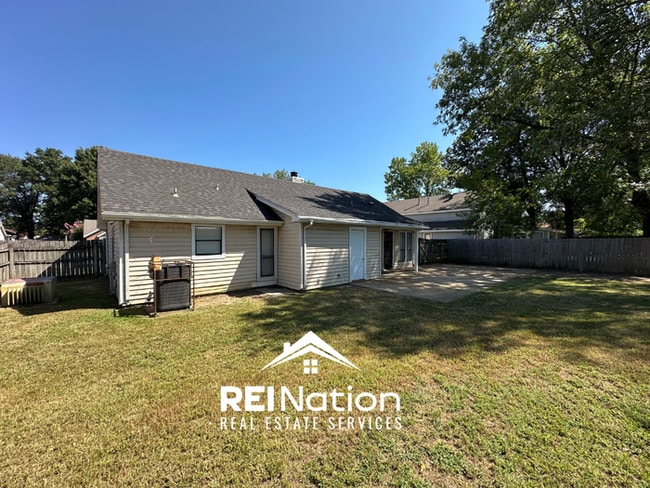 Photo - MEMPHIS MUST-HAVE! 3BR/2BA | Vaulted Ceilings & Rustic Fireplace | Fenced Yard!