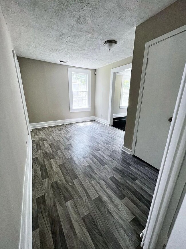 Photo - 328 N 13th St Unidad 328