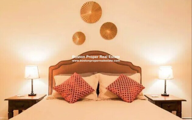 Photo - 94 W Cedar St Unit 1