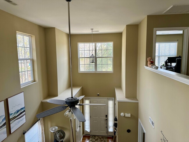 Photo - 8879 Jenny Lind St