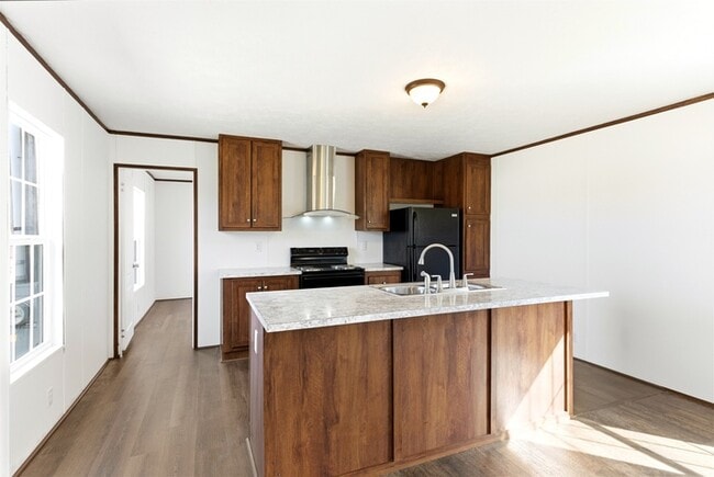 Photo - 442 Ruth Riggs Way