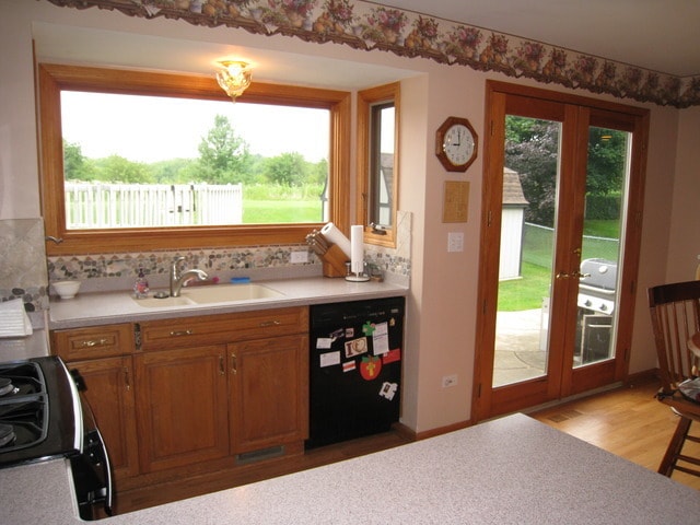 Photo - 706 North Point Dr