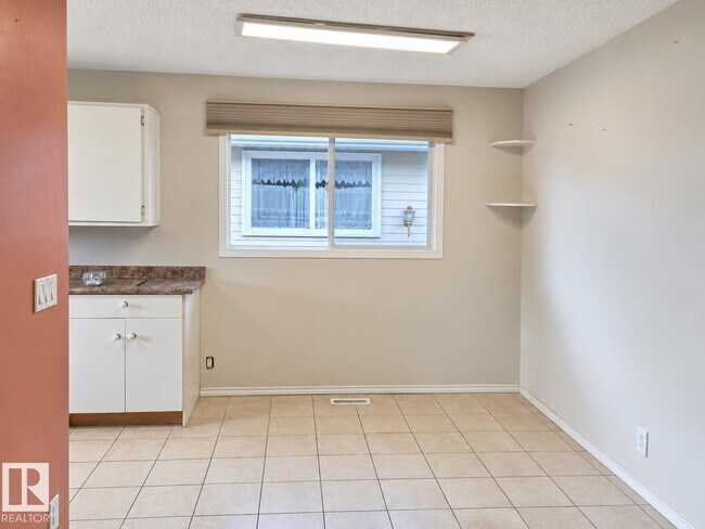 14411-14431 31 St NW