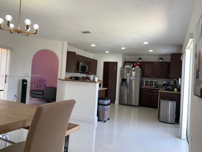 Photo - 14804 SW 155th Pl