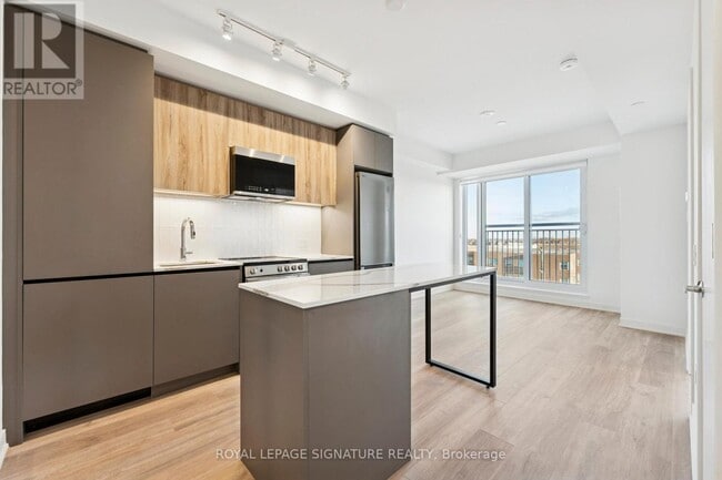 Photo - 20 All Nations Dr Unité 517