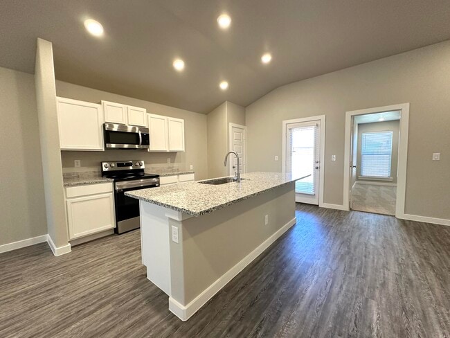 Photo - 1608 142nd St