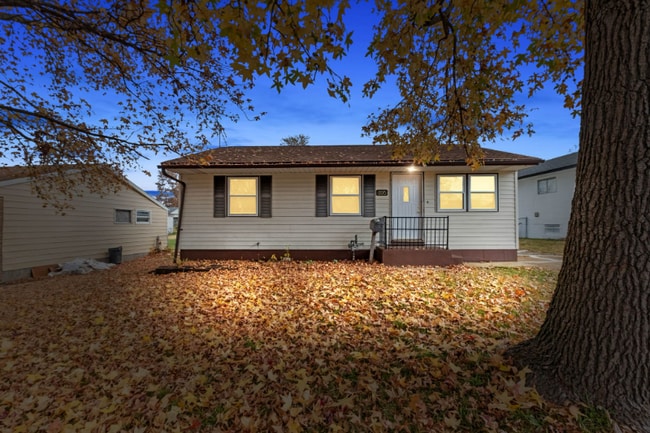 Building Photo - 205 Perthshire Rd