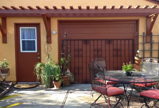 Building Photo - 1373 Idaho St Rental