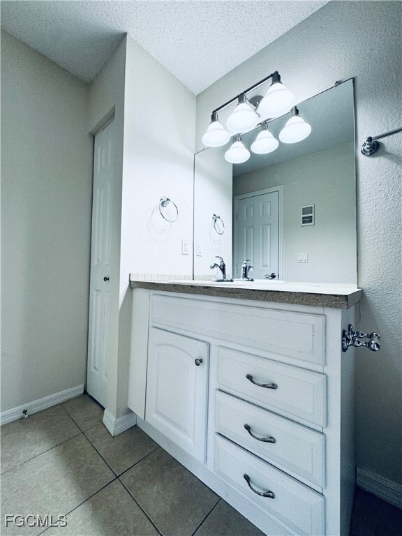 Building Photo - 12700 Equestrian Cir Unit 2504