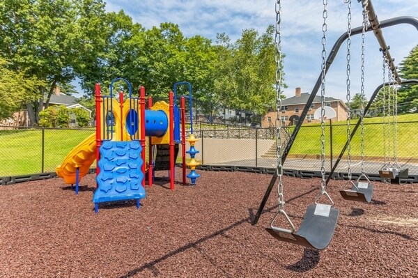 Eagle Rock Apartments at Nashua
