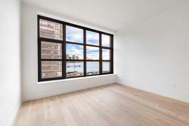 29 Huron St Unit 6-1W