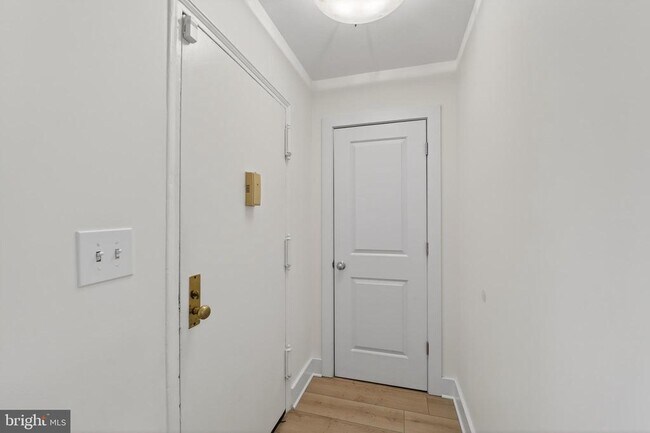 Building Photo - 3450 39th St NW Unit A685