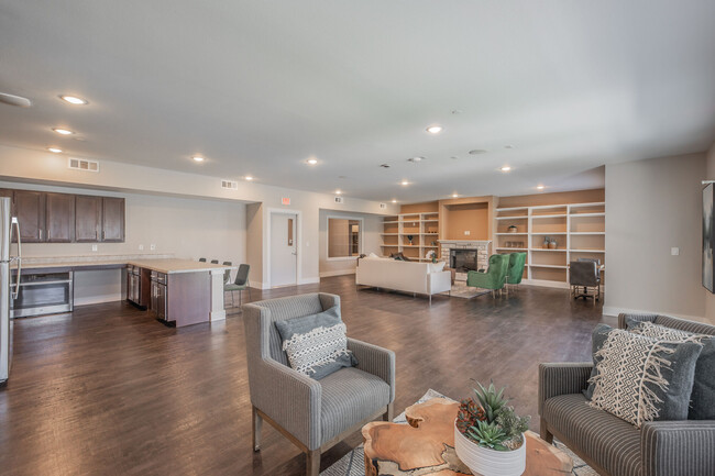 Building Photo - Forestwood Rental