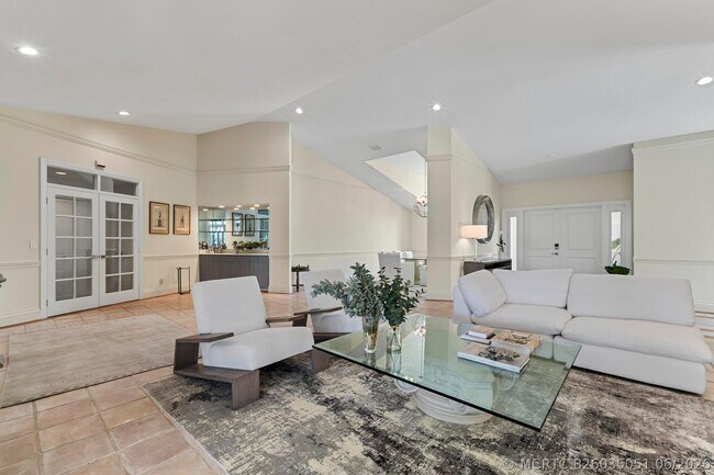 Photo - 10252 Shireoaks Ln