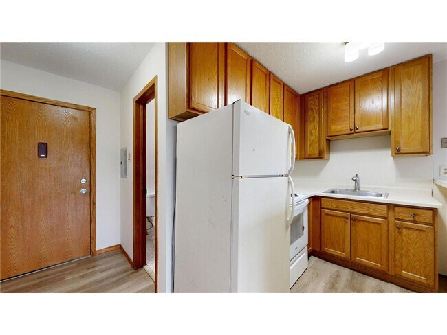 Photo - 2216 Pleasant Ave Unit 205