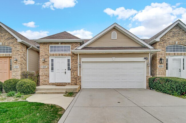 Photo - 11205 Pike Pl Townhome