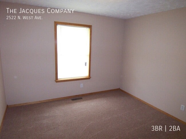 Photo - 2522 N West Ave